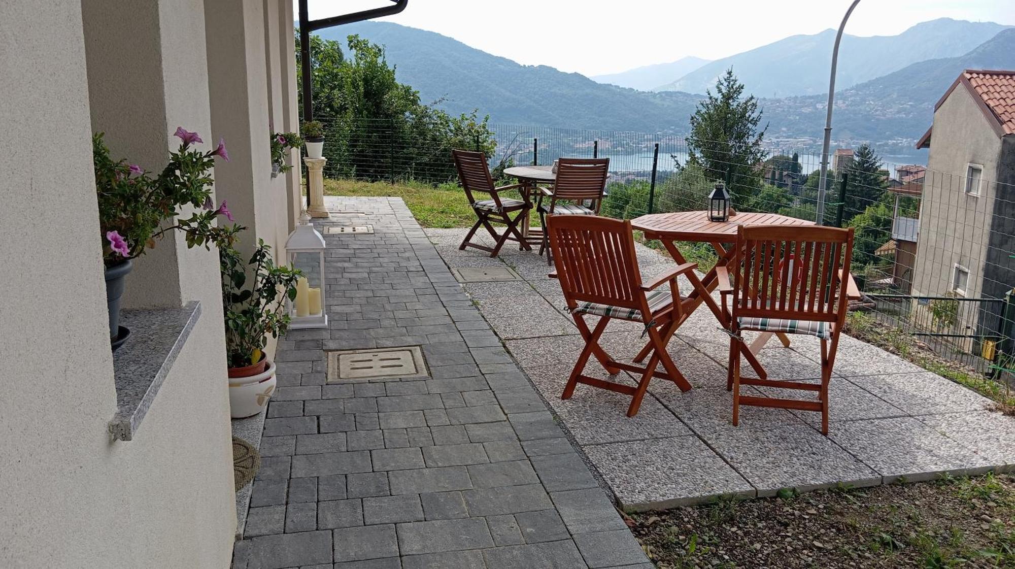 Bed and Breakfast La Dimora Dei Due Laghi Calolziocorte Exterior foto